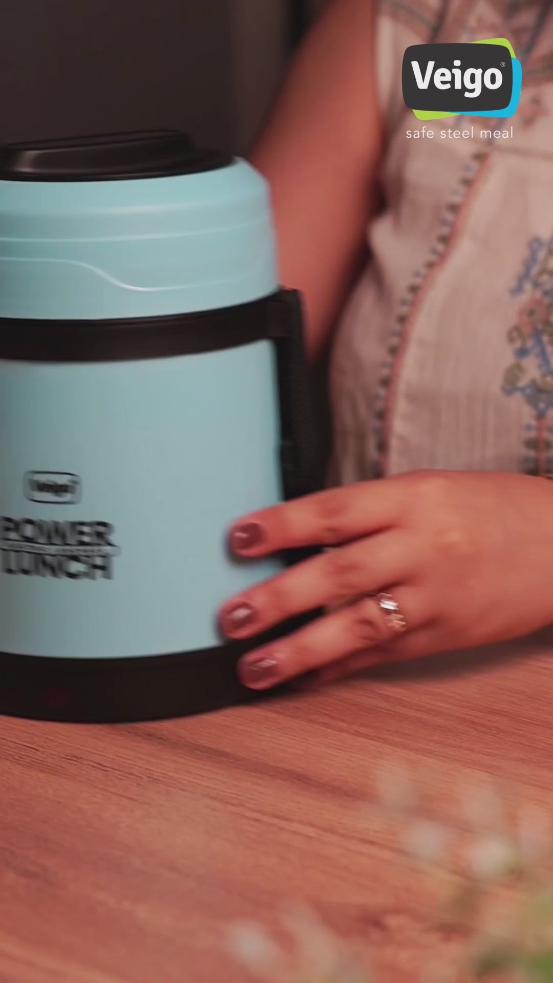 Load video: veigo electric heating tiffin

